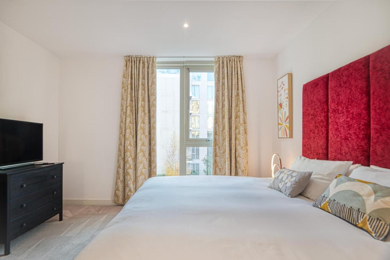 Austin David Apartments Royal Wharf Лондон Екстер'єр фото